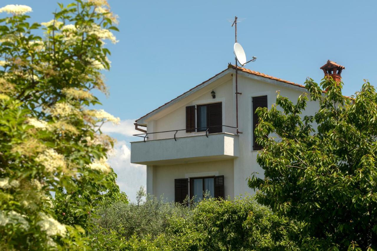App Fiorela Poreč Extérieur photo